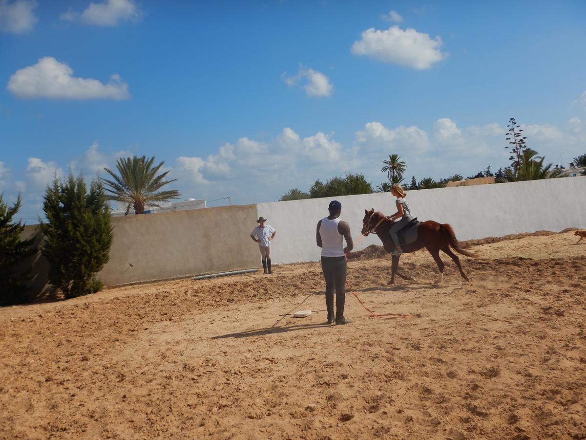 Maison Les Palmiers 300M De La Plage Aghīr Buitenkant foto